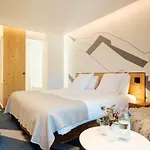 Western Les Saytels 4*
