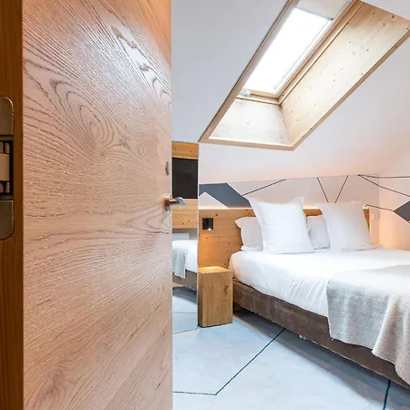 Hotel Western Les Saytels 4*