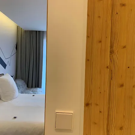Western Les Saytels Hotel